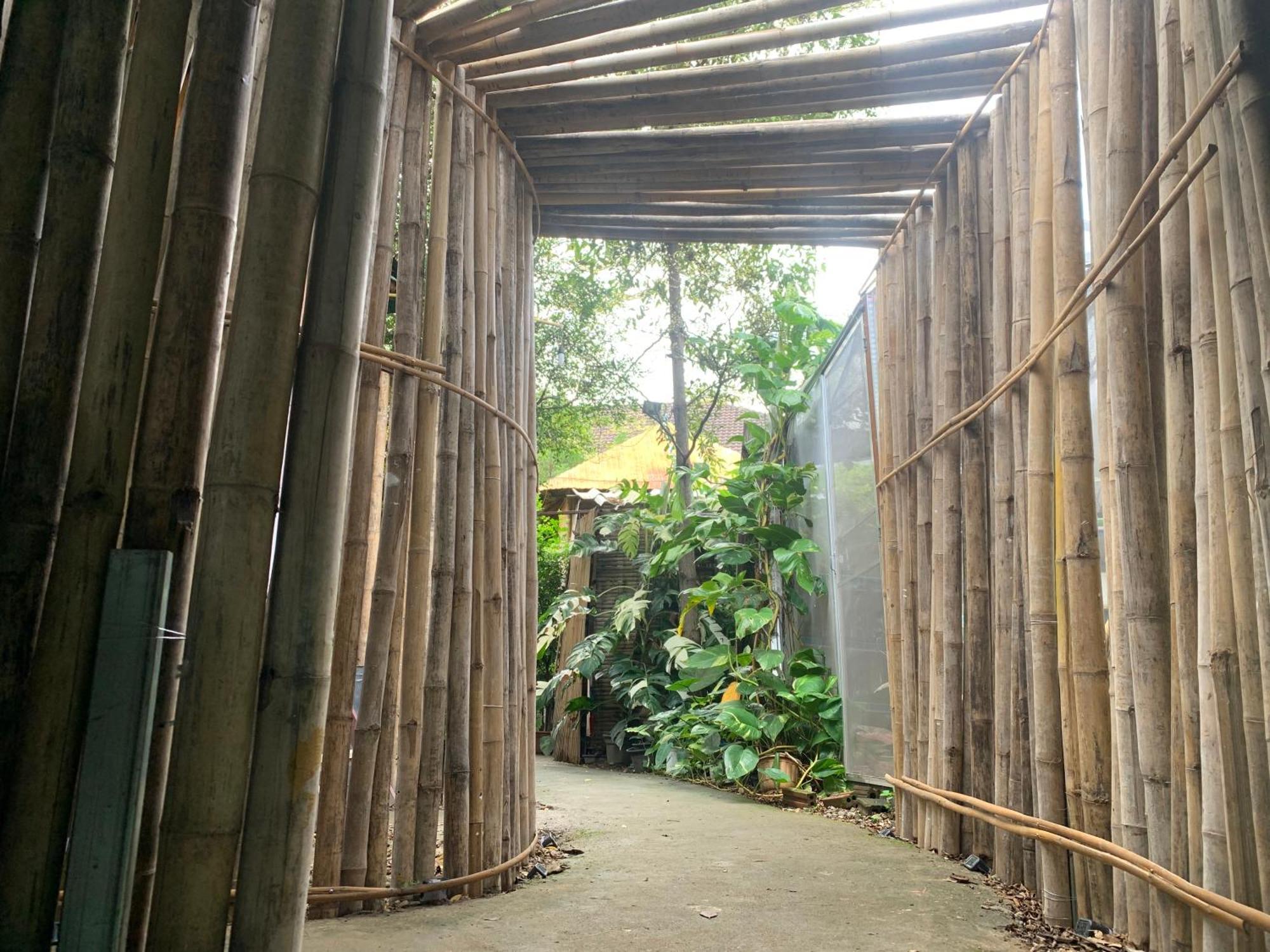 Fundee Story Guesthouse Bamboo House In Chiang Mai Old Town ภายนอก รูปภาพ